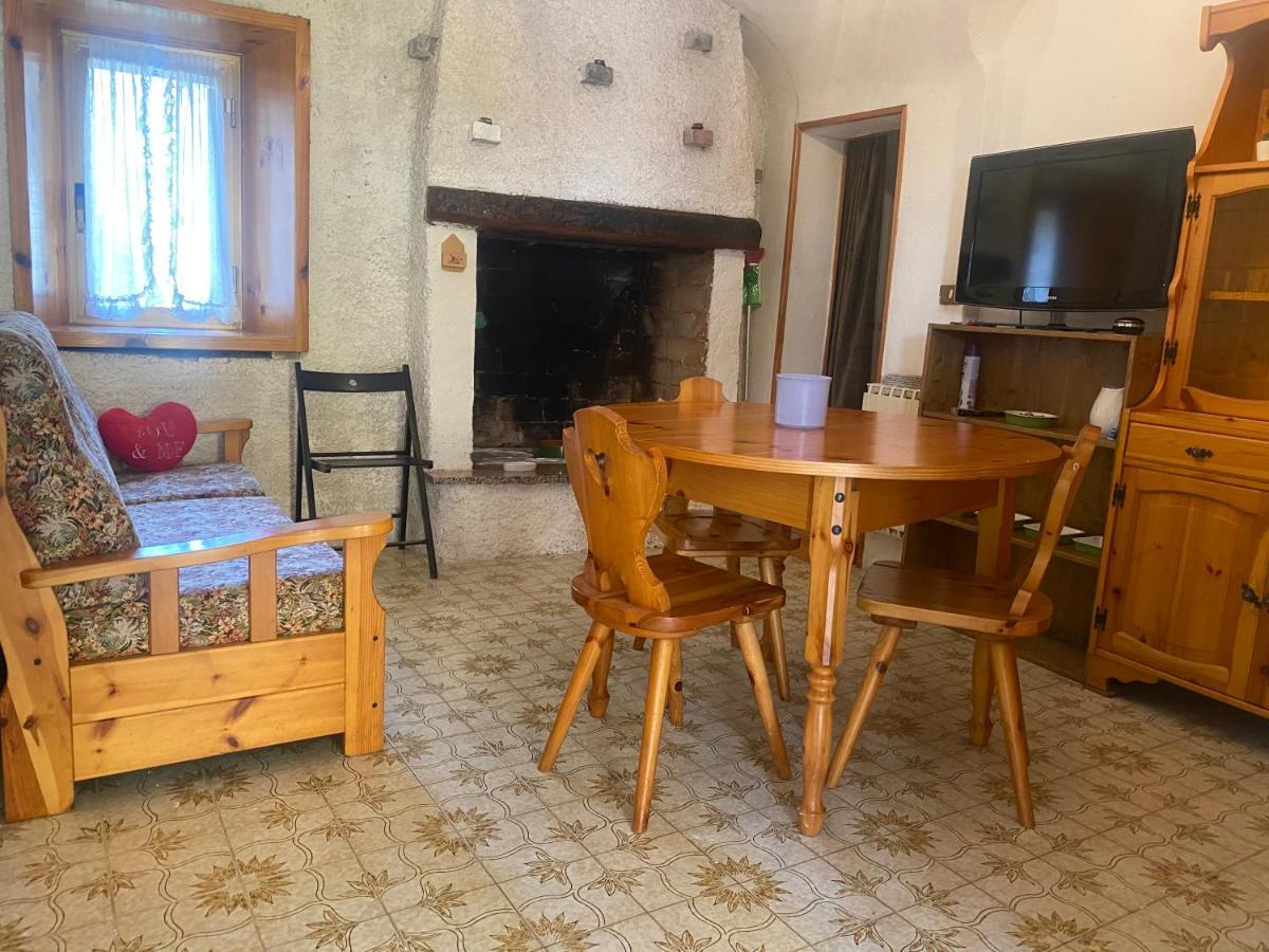 “Casa Rosi” Appartamento In Zona Medievale 皮索涅 外观 照片